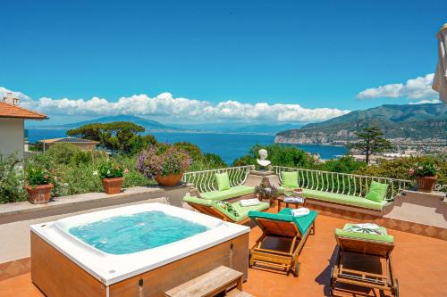 Sorrento Villa | Eden Villa