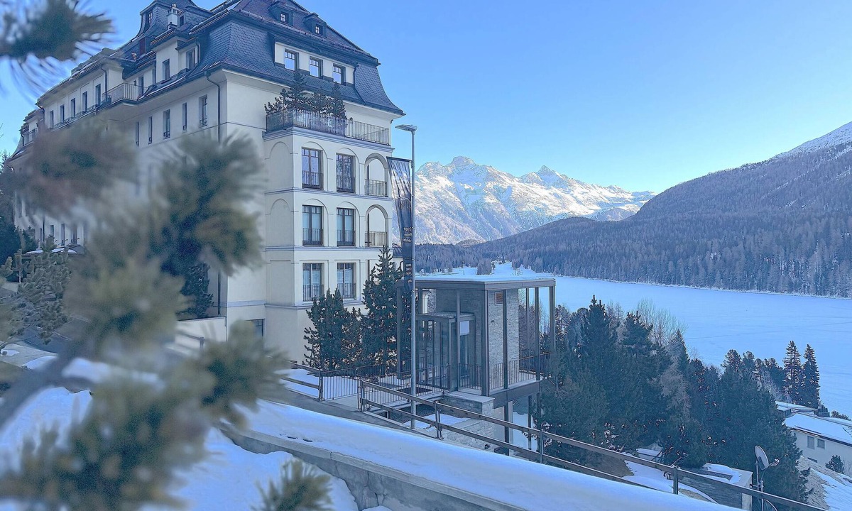 St. Moritz Apartment | JAMES TASM04 - exceptional apartment with lake view downtown Sankt Moritz