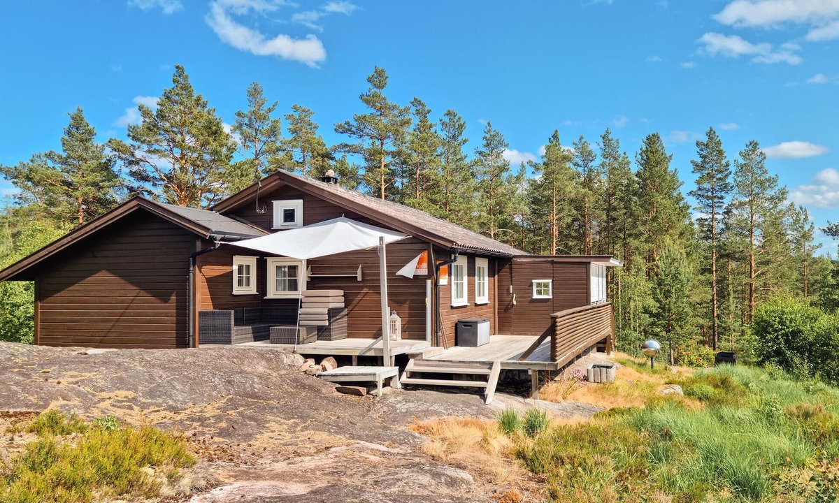 Dølemo House | Lovely home in Risdal