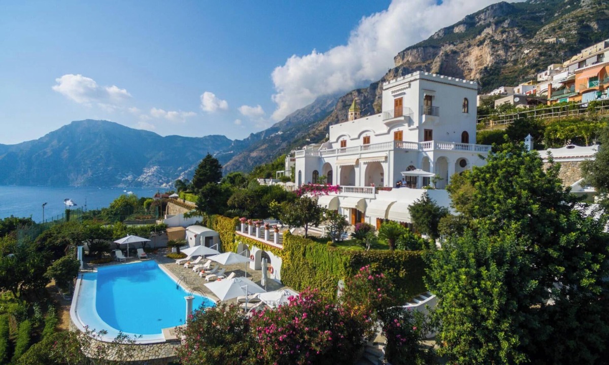 Praiano Villa | LUXURY VILLAS ZILIC RENTALS - "Villa Li Galli" Praiano 8 Bedrooms -16 guests