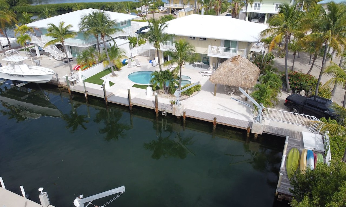 Marathon House | Open Water views, 80' dock Private Pool Ice machine DIRECT ACCESS open water