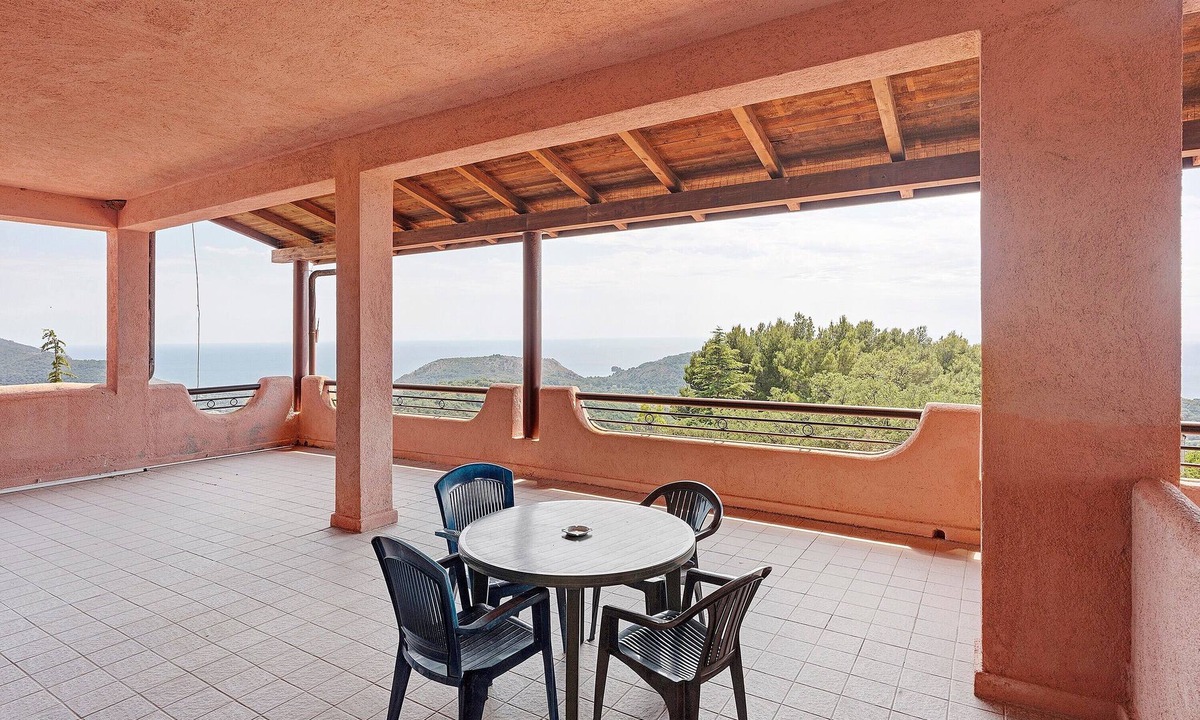 Palinuro Apartment | P.R. Club - Three-Room Enea 31 with Sea View, Private Terrace and Air Conditioning
