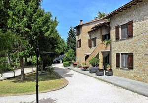 420 m² Villa ∙ 8 bedrooms ∙ 30 guests in Ramazzano - Le Pulci