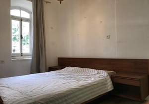 Authentic Jerusalem home & garden Emek Rafayim in Jerusalem