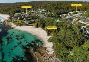 Elaine at Hyams Beach in Hyams Beach