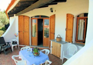 Holiday home by the sea with 6 beds Air conditioning WLAN in Valledoria