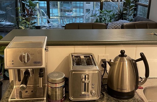 Coal Harbour Apartment | 2 bed 2 bath
