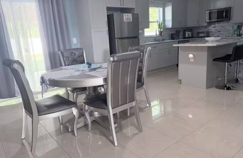 Palm Coast House | 3 Bedroom-1 Bathroom Coastal Getaway, 10 min from the beach