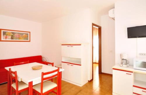 Bibione Lido del Sole Apartment | Apartment Villa Friuli-1 by Interhome