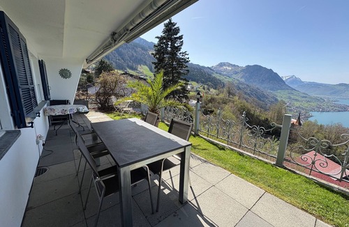 Emmetten Apartment | beautiful apartment with stunning lake view