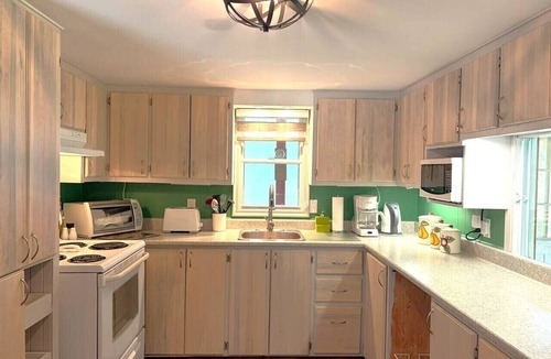 Bonaventure Regional County Municipality Cabin | Bonaventure River Cabin | Salmon Fishing & Launch