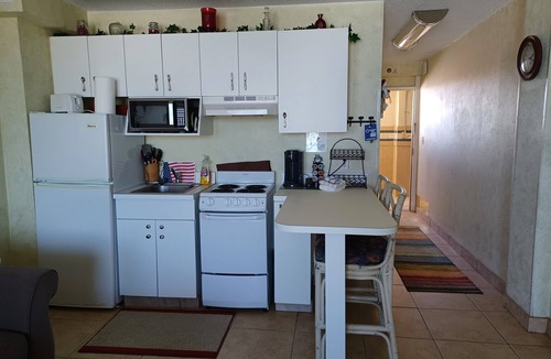 Lenox Park Apartment | Gorgeous Ocean View! Heated Pool! Nov 9th - Feb 9th 15% Wkly/40% Mthly Discount!