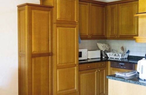 Schoenried Apartment | Graebi Appartement/Fewo, Dusche und Bad, WC 8-Bettwohnung by Interhome