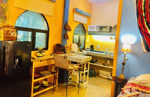 Boca de Tomatlan Apartment | Hideaway Apt 1, Casa Cereza