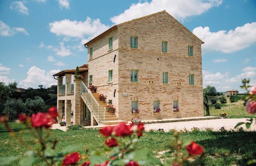 Grottazzolina House | Lavender apartment located at a farmhouse surrounded by nature