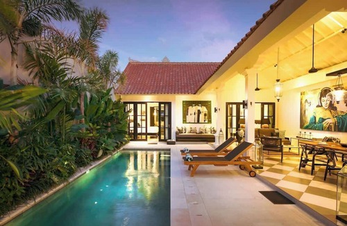 Petitenget Villa | Lux Artsy Villa Nago Walk to Seminyak Best Spots