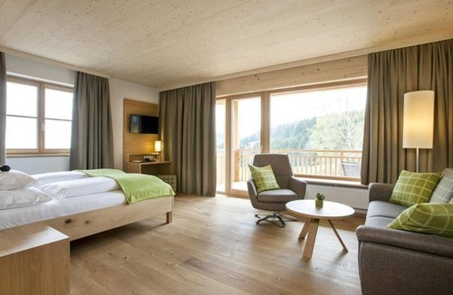 Anger House | Nature park room from 3 nights incl. breakfast - Naturhotel Bauernhofer