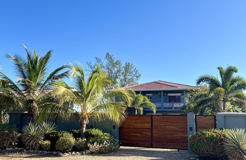 Sittee River Villa | Private Beachfront Villa with Pool.