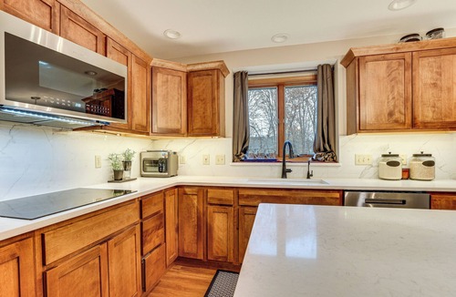 Mankato House | Rare Gem on a Ravine, Family Home in North Mankato
