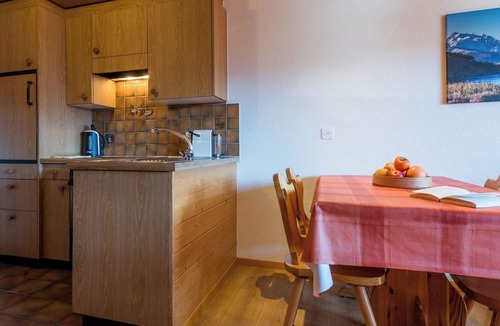 Riederalp Apartment | Südlenz 12 1. OG Süd Appartement/Fewo, Dusche, WC by Interhome