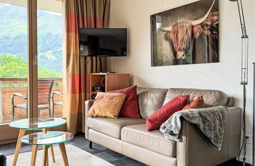 Wengen Apartment | Silberhorn Apt. DW by Interhome