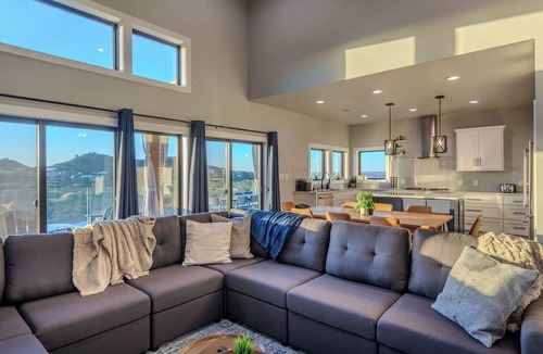 Canyon Lake House | Sleeps 30! Spacious Luxury: Pools, Hot Tubs, Games