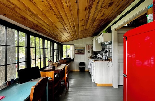 South Haven Cabin | Spring-Fed Cabin w/Waterfall & Lake Access, Kayaks & Fishing - Cabin 6