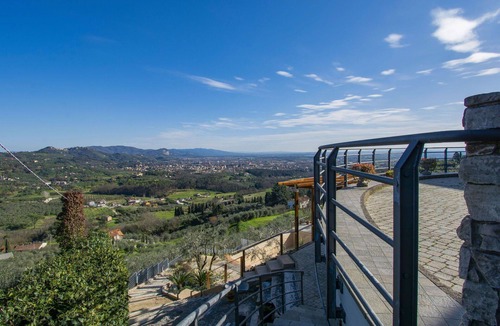 Margine Coperta-Traversagna Villa | Stunning private villa for 9 guests with private pool, WIFI, A/C, TV and balcony