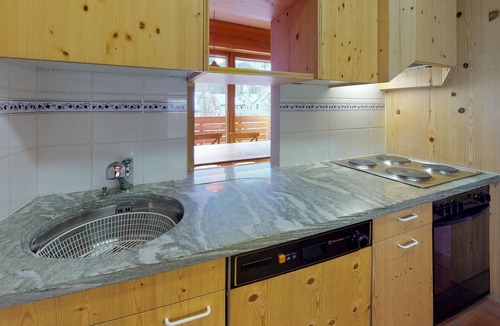 Sankt Moritz-Bad Apartment | Very well located apartment house in the favorite and quiet Salet area.