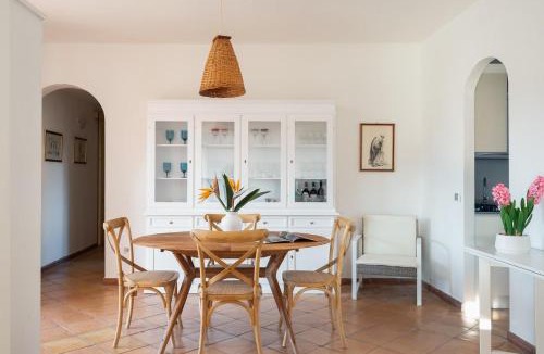 Porto San Paolo Villa | Villa Pogelia by Klodge
