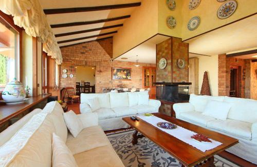 Monte Compatri Villa | Villa Villa Mina by Interhome