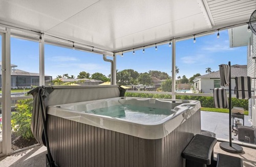Marco Island Villa | Waterfront Villa w/Pool, Hot Tub, Sauna & Kayaks