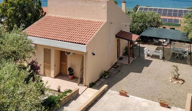 2 bedroom amazing home in Gioiosa Marea in Gioiosa Marea