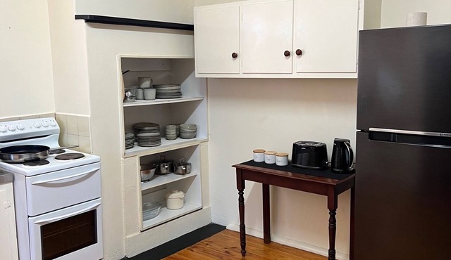 3 Bedroom House, heating & cooling -17kms to Port Pirie - Pet Friendly. in Warnertown