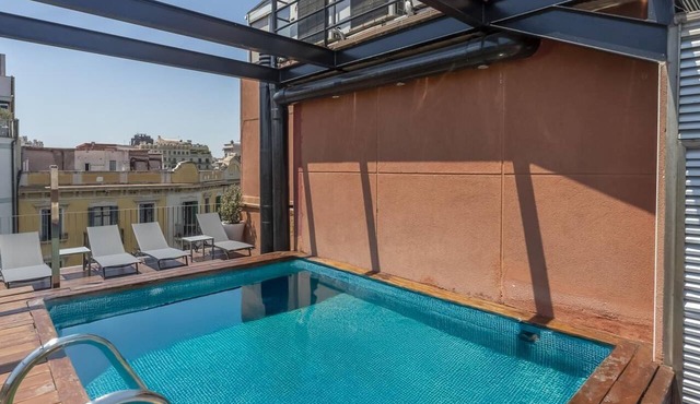 3 rooms Barrio Gotico Duplex, Terrace and Pool - 8 pax - Free WiFi in Barcelona