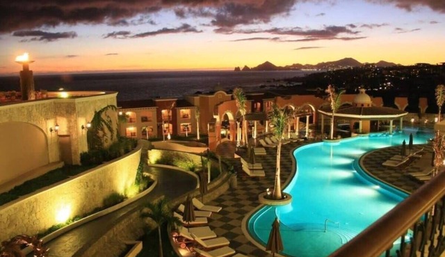 3BD Hacienda Encantada: Stunning Views Pool Resort in San José del Cabo