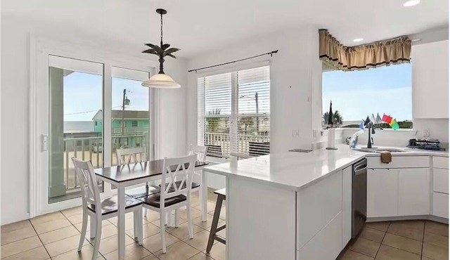 4-Bedroom Villa in Flagler Beach with priority beach access in Flagler Beach