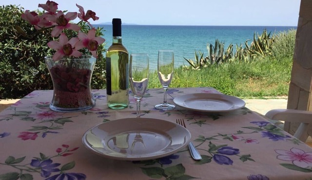 A quiet house with 800 square metres garden on the sea in Sorso