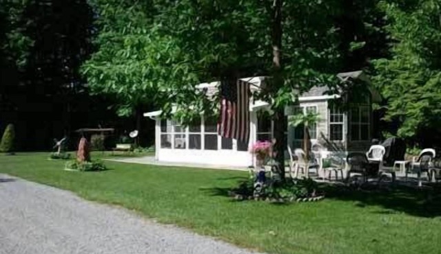 Alpine Lake RV Resort in Corinth