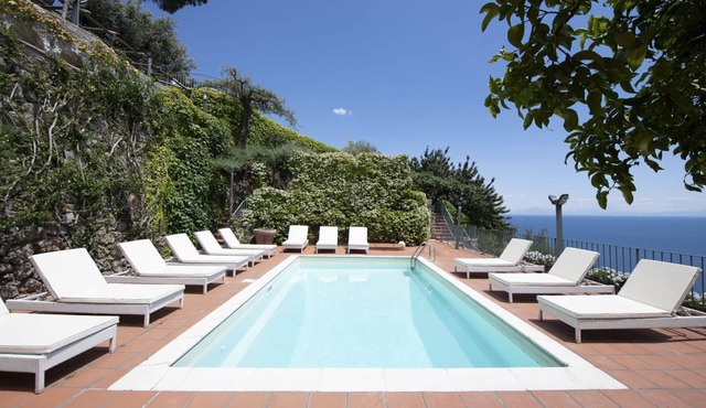 Amalfi Villa rental for twelve guests with views and pool in Amalfi