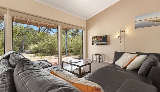 Amphion: Secluded lodges perfect for nature lovers in Forge Creek