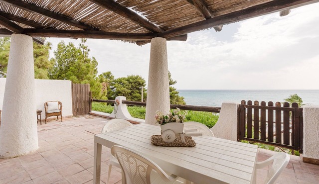 Apartment 'Lumia Sole' with Sea View, Wi-Fi and Air Conditioning in Sciacca
