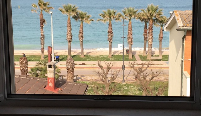 Apartment one step away from the sea. in Porto Sant'Elpidio