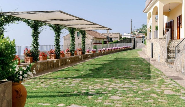 Apt Anna in Villa Laura near Ravello in scala