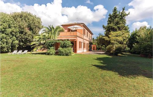Awesome Home In Rosignano Marittimo Li in Rosignano Marittimo
