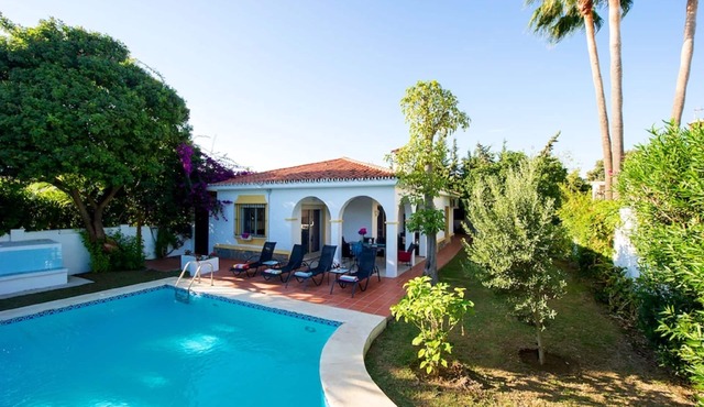 Beachside Villa Linda Vista in San Pedro de Alcantara
