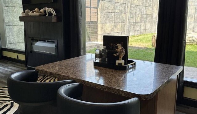 Big Cat Bungalows at The Haven - Tiger 4 in Chittenango