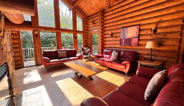 Blueberry Lake Resort - 7 Bedrooms -18 guests Lake Pool Spa Tennis Volleyball in Labelle