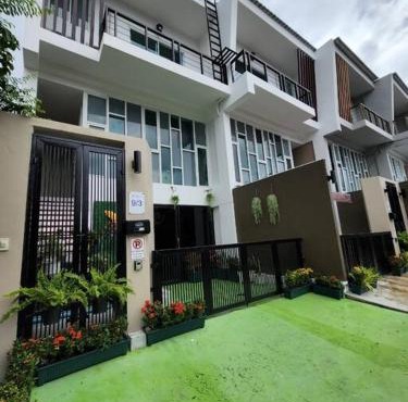 Boxsoon Nimman 3 # 4beds 4baths in Chiang Mai