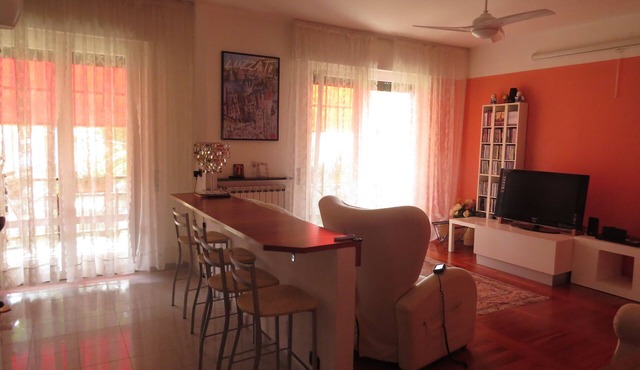 Bright, spacious, terraces, one step from the sea, high-speed wifi, Cinqueterre in Sestri Levante